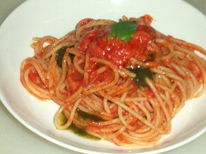 s-marzano-mozzarera-basilico2.jpg